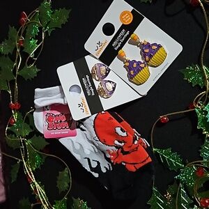 Halloween Bundle Incl 2 Pairs of Earrings & Set of 2 Hot Stuff Ankle Socks NWT